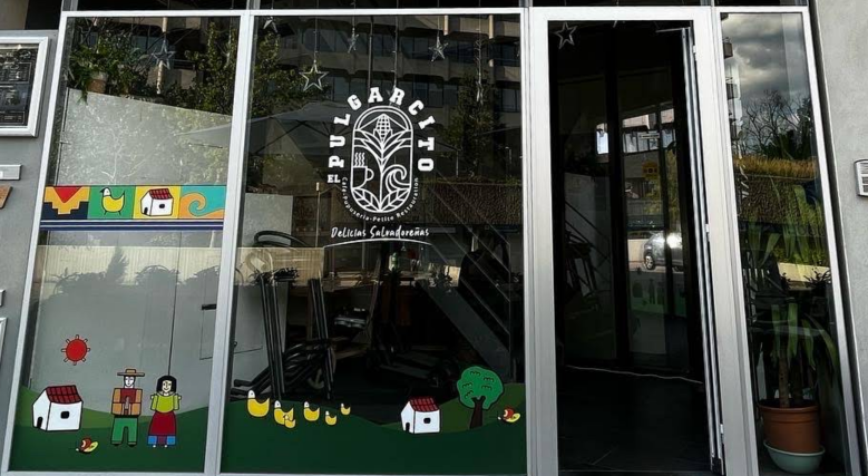Devanture El Pulgarcito